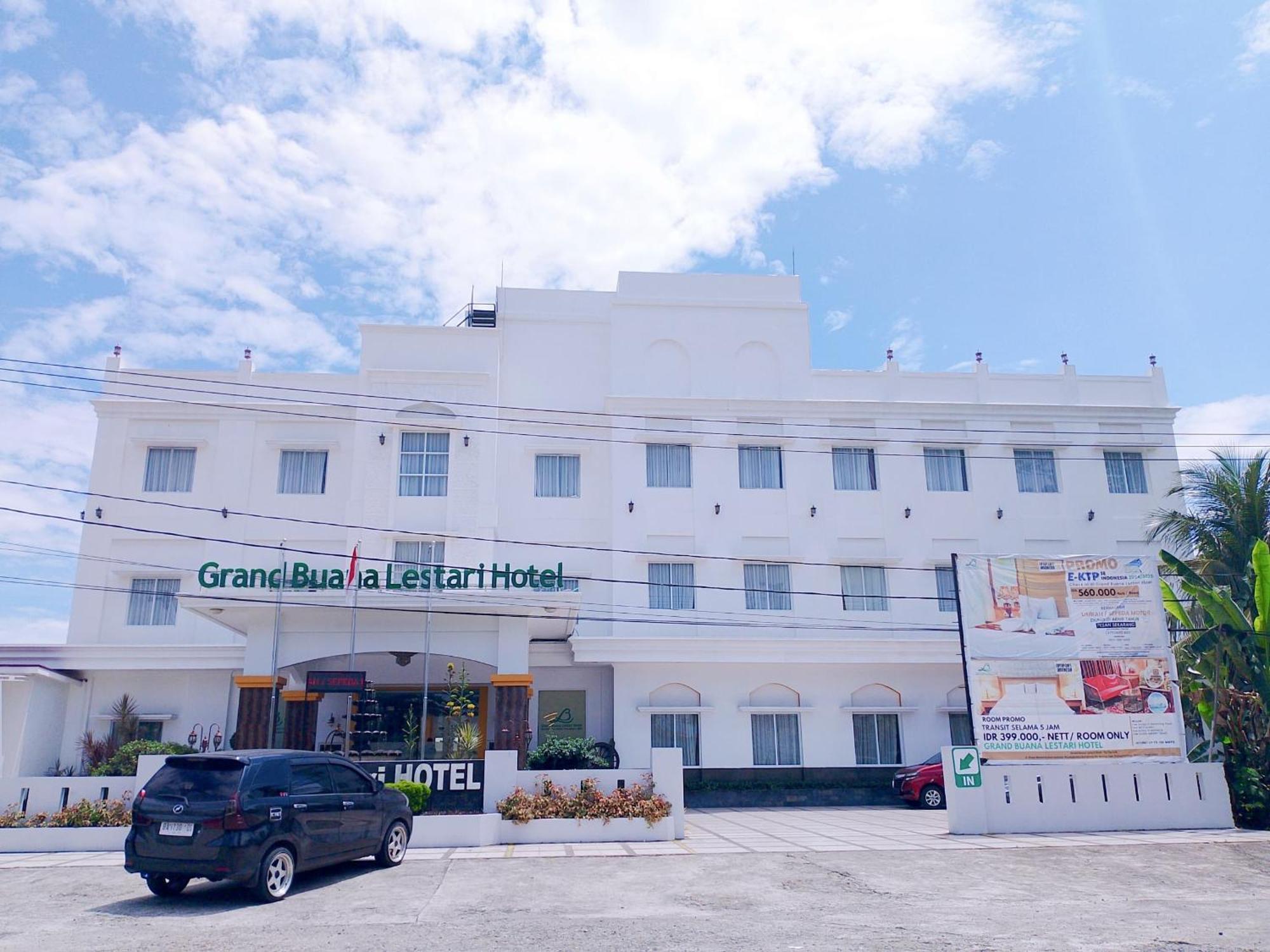Grand Buana Lestari Hotel Padang  Eksteriør bilde